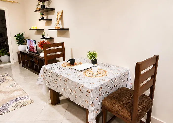 Apartment Lagoon View Stylish 1br The View Sheikh *