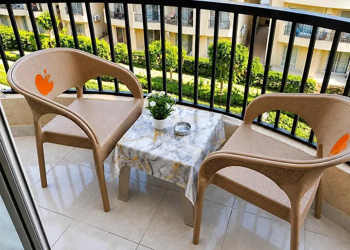 Lagoon View Stylish 1br The View Sheikh Apartment