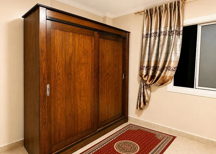 Apartment Lagoon View Stylish 1br The View Sheikh