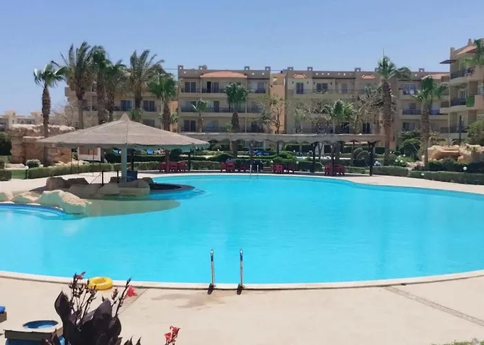 Apartment Lagoon View Stylish 1br The View Sheikh